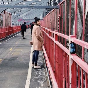 Meet your Posher, Ellen